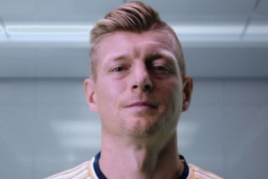 傳奇！皇馬官方：克羅斯在FC26游戲中將是ICON卡