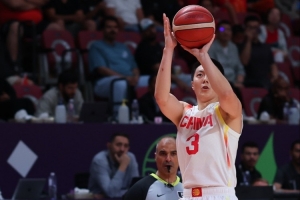 媒體人：此前被質(zhì)疑的胡明軒三分命中數(shù)全隊(duì)第1 這支男籃人人敢打