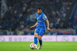 北青：申花亞冠為中超榜首戰(zhàn)蓄力，他們?yōu)榇蚝冒袷状髴?zhàn)絞盡腦汁