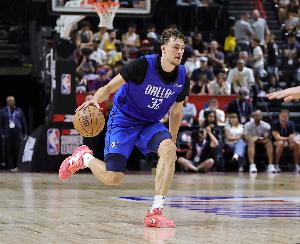 后東契奇時代進攻何去何從？基德或讓弗拉格擔(dān)任控衛(wèi)效仿字母哥