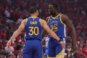 Stein：勇士老將們預(yù)計(jì)將在本周晚些時(shí)候組織一次迷你訓(xùn)練營(yíng)