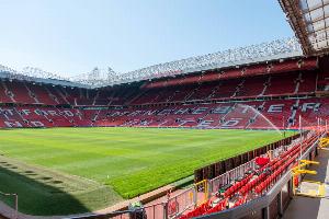 曼聯(lián)官方：老特拉福德球場(chǎng)將新增6000個(gè)安全站立座位