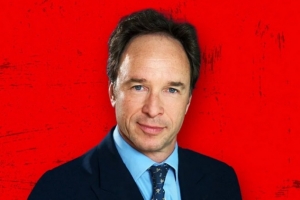 TA：阿森納高層劉易斯之所以離任，因?yàn)樗男惺嘛L(fēng)格充滿爭(zhēng)議