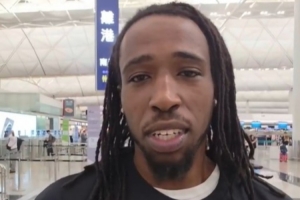 克羅斯踏上返程的航班！中國(guó)香港金牛祝他未來(lái)一切順利 后會(huì)有期