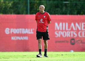 帕柳卡：現(xiàn)在的阿萊格里更加沉著冷靜，賦閑一年讓他積蓄巨大能量