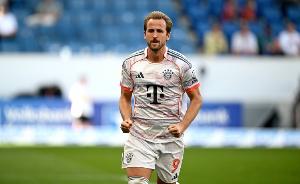 弗羅因德談凱恩未來：傳聞每天都有，我相信并希望他長(zhǎng)留拜仁