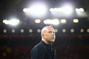 6輪丟7球！蘇東：利物浦的防守讓人擔(dān)憂，多場(chǎng)絕殺掩蓋了后防隱患