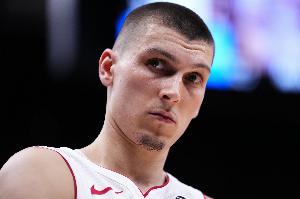 希羅談復(fù)出時(shí)間表：原計(jì)劃是8-12周 但恢復(fù)速度好過預(yù)期