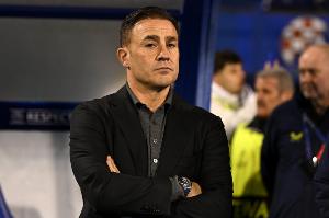 當(dāng)?shù)孛襟w：卡納瓦羅與烏茲別克足協(xié)簽1+4合同，現(xiàn)主帥擔(dān)任其助教