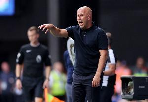 斯洛特：我們現(xiàn)在想運(yùn)動(dòng)戰(zhàn)得分變困難了，引進(jìn)維爾茨是必要的