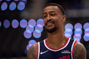 首發(fā)四號(hào)位等你！科林斯17分鐘飛天遁地砍15分 正負(fù)值+26！