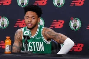 綠軍副總裁：要發(fā)揮A-西蒙斯精英級(jí)別進(jìn)攻能力 他傳球視野也很棒