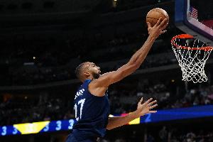 內(nèi)線支柱！戈貝爾半場(chǎng)9中4拿到10分5板1帽