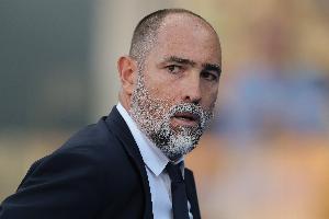 都體：尤文對陣皇馬可能回歸三后衛(wèi)，鋒線伊爾迪茲搭檔弗拉霍維奇