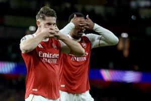 索爾斯克亞：約克雷斯是團(tuán)隊型中鋒，他積極努力而且非常機(jī)靈