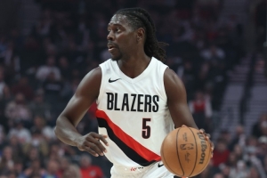 客戰(zhàn)爵士！開拓者首發(fā)：霍勒迪、夏普、卡馬拉、阿夫迪亞、克林根