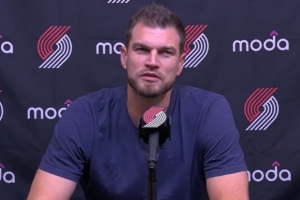 斯普利特：爵士是聯(lián)盟進(jìn)攻籃板最強(qiáng)的球隊(duì) 在西部沒有輕松的比賽