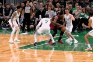 被冤枉了！杰倫-布朗切球犯規(guī) 凱爾特人挑戰(zhàn)成功