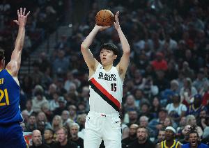 媒體人：戰(zhàn)爵士無論楊瀚森個(gè)人狀態(tài)還是球隊(duì)對(duì)其使用都會(huì)成為焦點(diǎn)