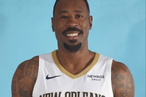 小喬丹戰(zhàn)舊主！鵜鶘vs掘金首發(fā)：約基奇領(lǐng)銜 錫安&穆雷&戈登出戰(zhàn)