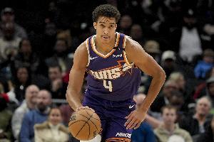 對陣爵士！伊戈達(dá)羅：和理查茲搭檔會很棒 能沖搶籃板保持活躍度