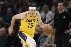 場均32+5+9！雷迪克：里夫斯是一名全明星級別的球員