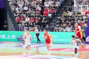 韓國女人還咋玩？??現(xiàn)場球迷拍攝感受下張子宇制霸上空的恐怖！