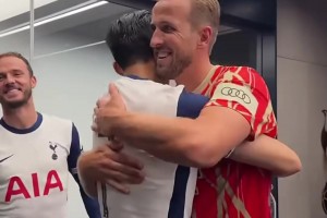 擁抱致意！當孫興慜和凱恩再次相見！兩人甜蜜地擁抱在了一起！