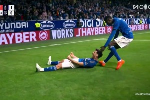 太離譜了！巴薩門將加西亞超巨失誤送禮！雷納吊射攻破巴薩城門！