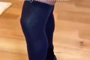 這黑絲美腿，吧友們一定要看到最后?。??