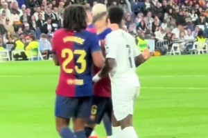 14秒帶你感受，在拜仁主場(chǎng)看球會(huì)是怎樣的體驗(yàn)？