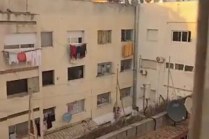 條件惡劣??！伊沃比曬視頻展示尼日利亞國家隊下榻的酒店環(huán)境